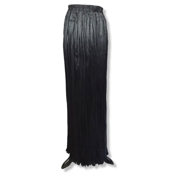 Vintage 60s/70s Black Satin Pleated Maxi Skirt Size Small/Medium - Picture 4 of 8